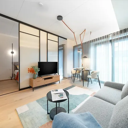 Apartament Beachfront Kalaranna Near The Old Town