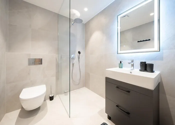 Beachfront Kalaranna Near The Old Town *